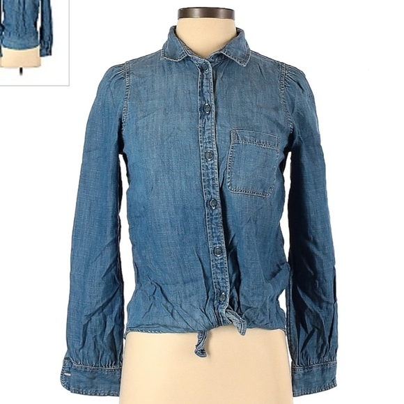 American Eagle AEO Boyfriend Fit Chambray Button Up Shirt Women's XS Soft EUC - Picture 1 of 6